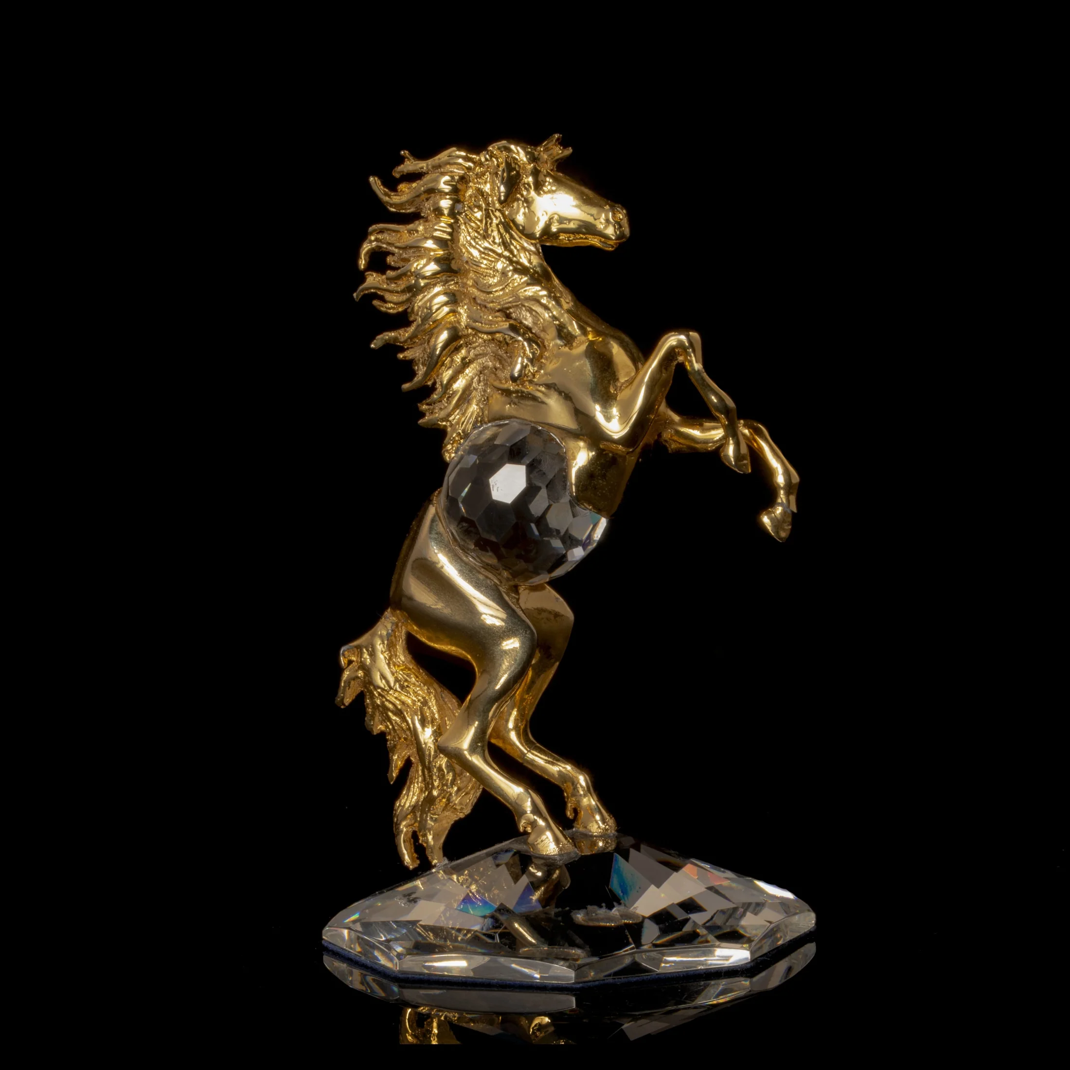 Horse On A Base 70